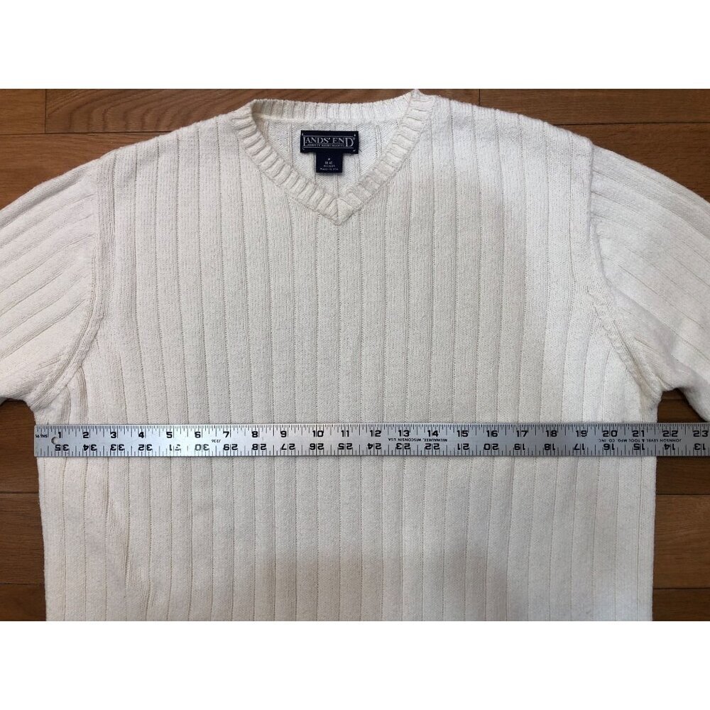 Lands End Vintage V-Neck Ribbed Knit Cream Sweater Size M (38-40R) - Picture 6 of 8